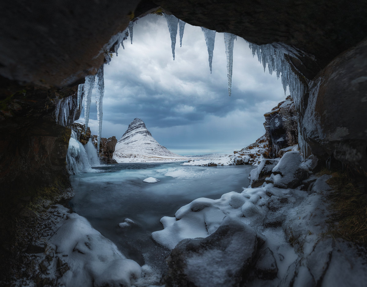 Kirkjufell entre carámbanos